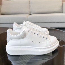 Alexander Mcqueen Low Shoes